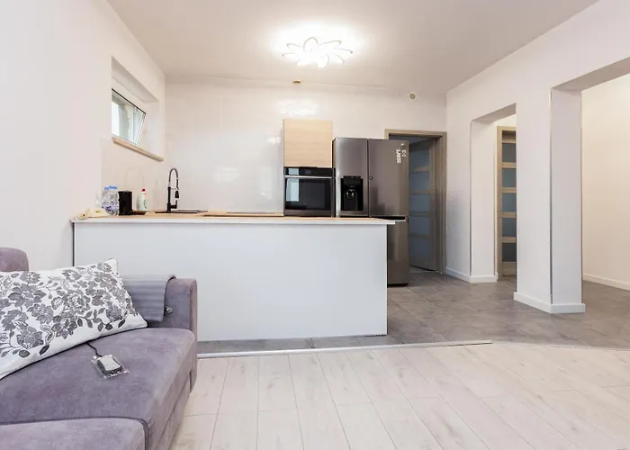 Sea View By Bookinghost